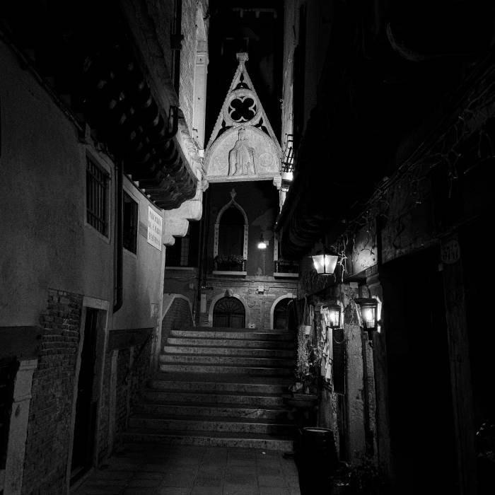 Calle Arco e Ponte del Paradiso, Venice, Italy 2020